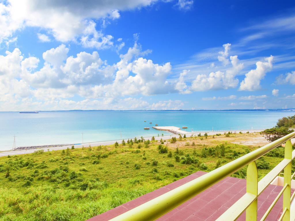 Kariyushi Condominium Ocean Hills Chouraku Stay Kin Екстериор снимка